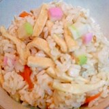 かまぼこと油揚げの炊き込みごはん